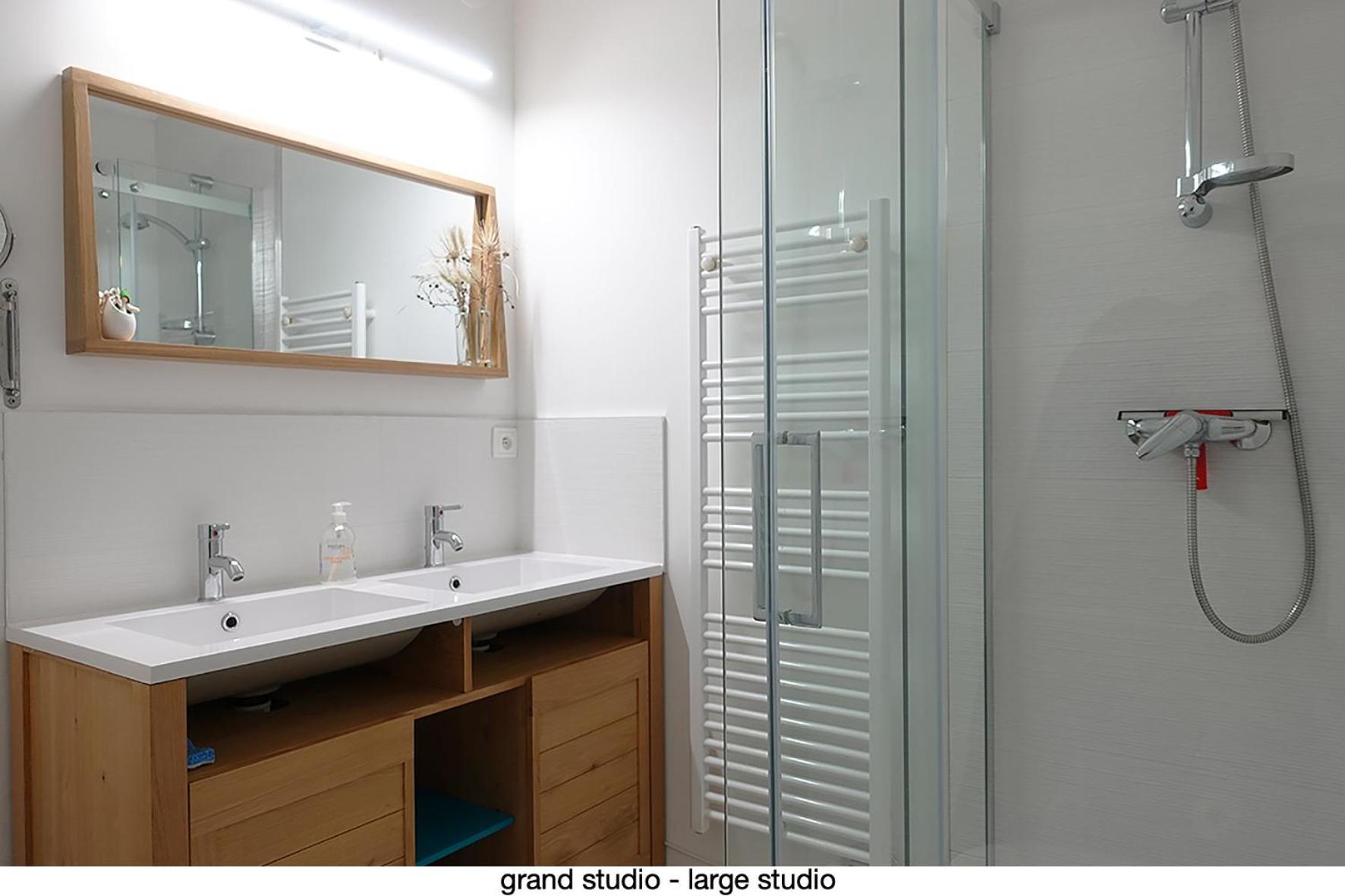 456 Chemin De La Pinede Apartment Menton Exterior photo